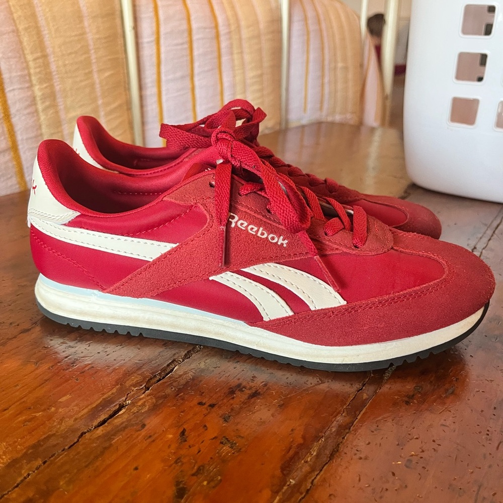 Reebok Classic Red and Cream Trainers